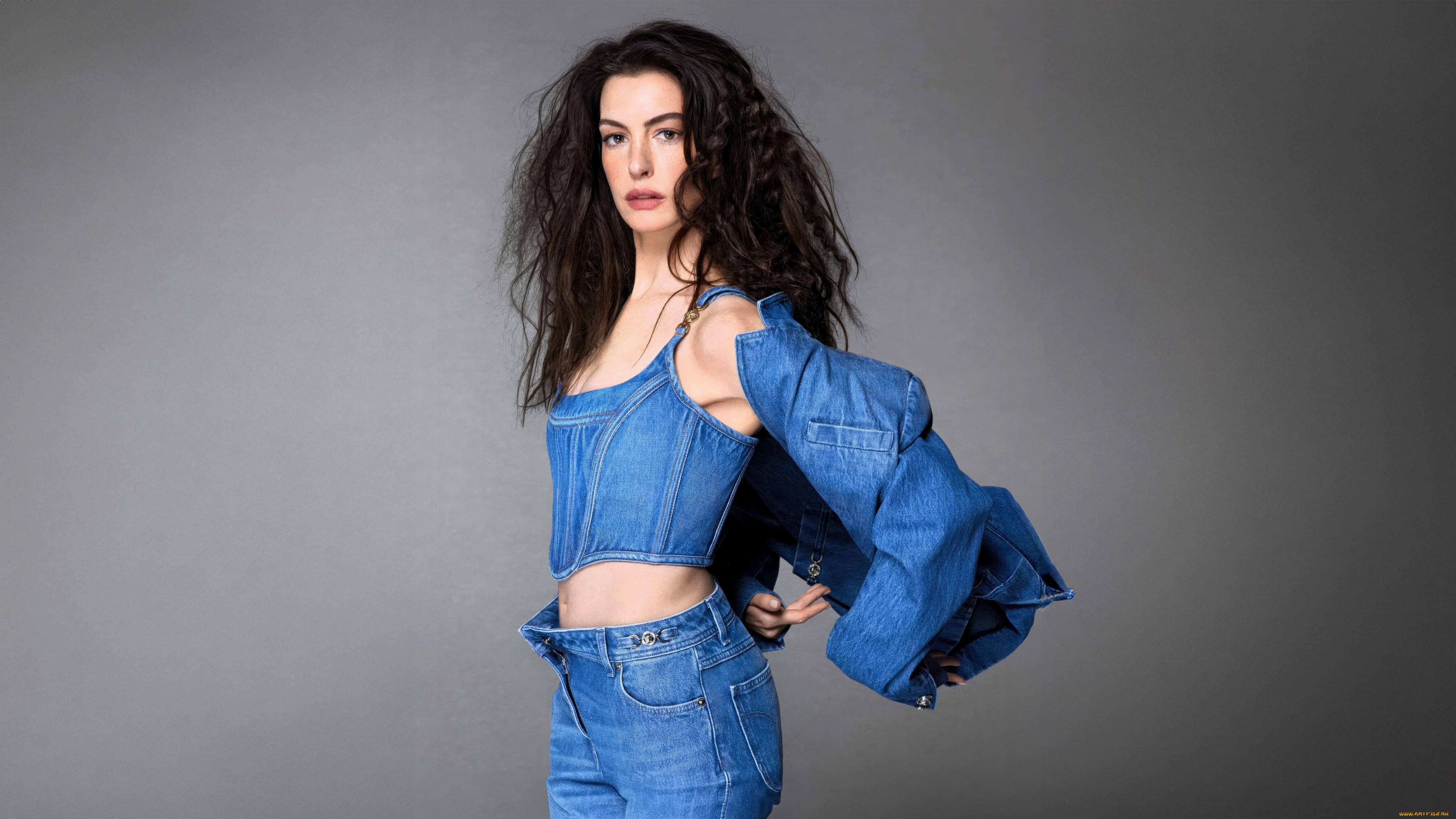 , anne hathaway, , , , , 